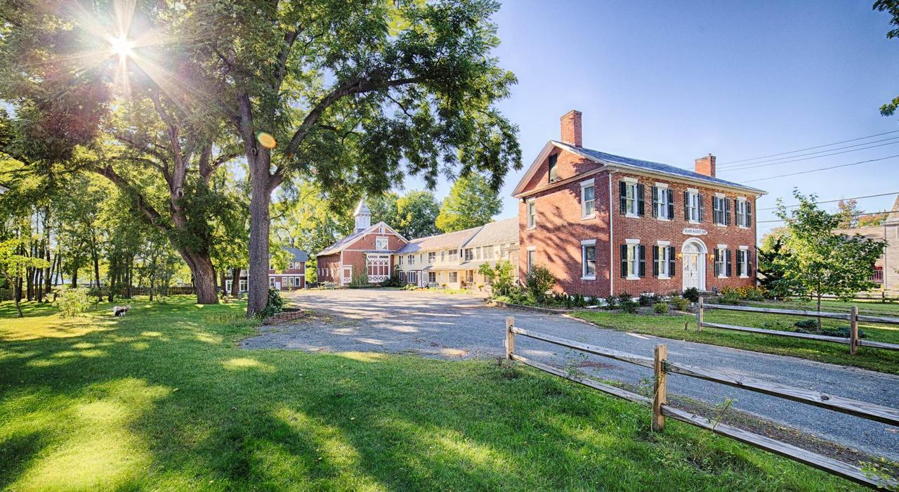 The Black Walnut Inn Amherst Kültér fotó